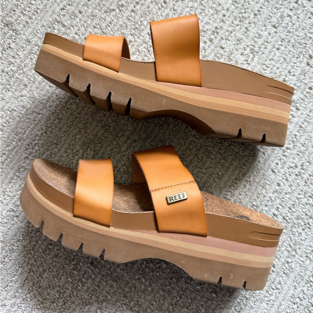 Reef Women's Tan Platform Slide Sandals
